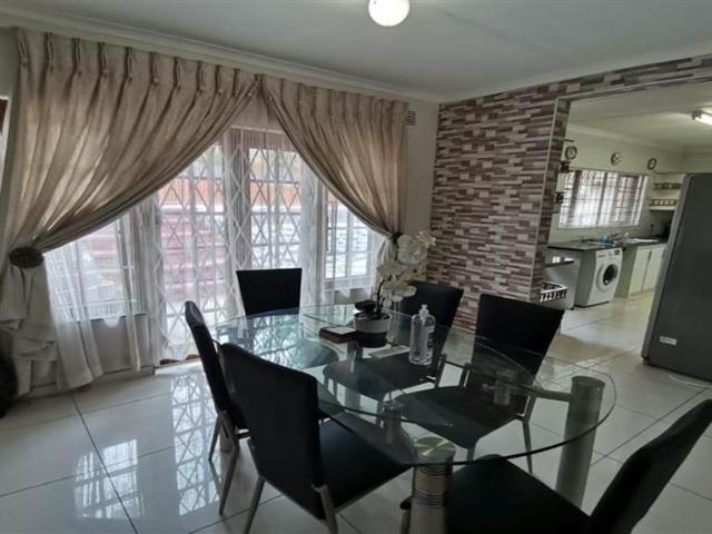 House for sale in Seaview, Kwazulu-natal