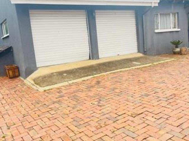House for rent in Vosloorus, Gauteng