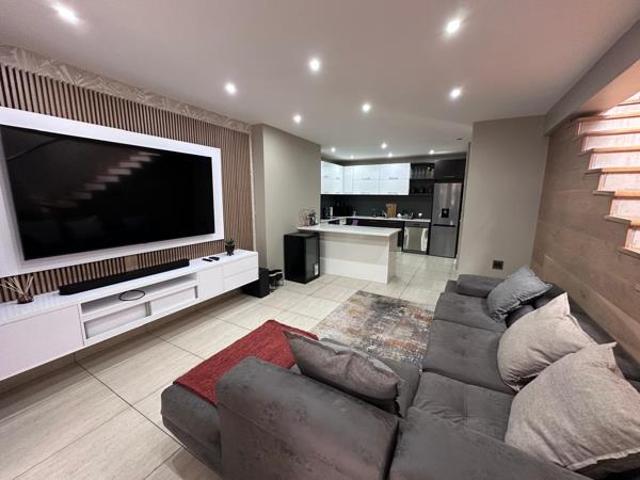 House for rent in Jansenpark, City of Ekurhuleni Metropolitan Municipality