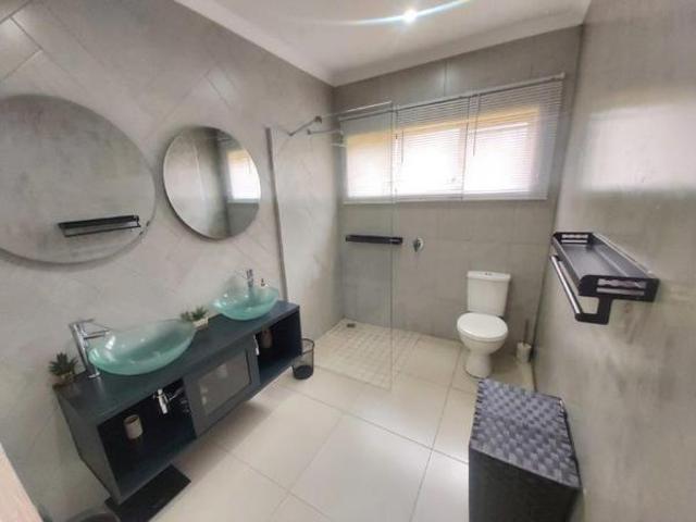 House for sale in Seaview, Kwazulu-natal