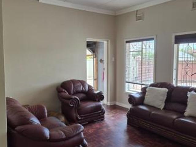 House for sale in Glencoe, Kwazulu-natal