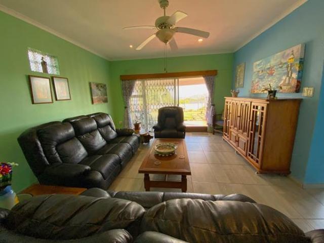 House for sale in Ugu District Municipality, Kwazulu-natal