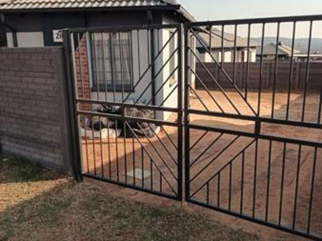 House for rent in Waterkloof, Gauteng