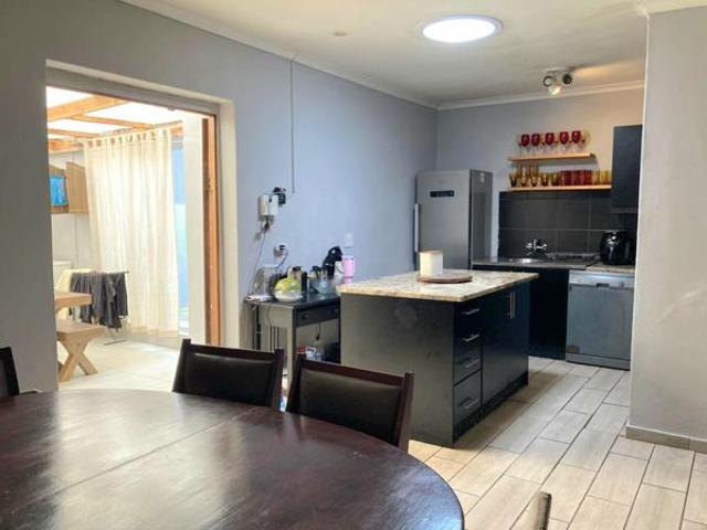 House for sale in Cape Town, Western Cape