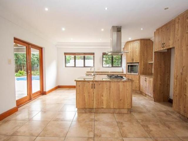 House for sale in Cape Town, Western Cape
