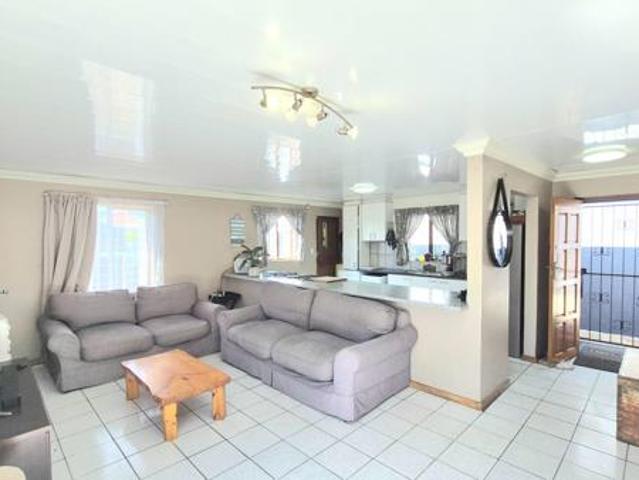 House for sale in Cape Town, Western Cape