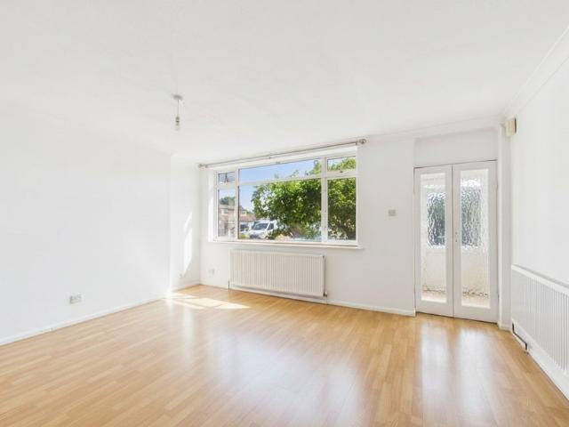 House for rent in Clewer Village, Windsor