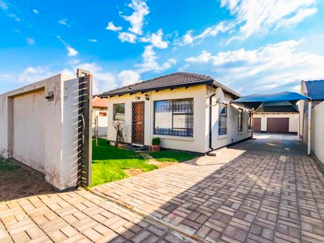 House for sale in Westonaria, Gauteng