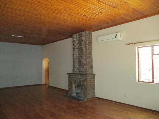 House for sale in Graaff Reinet, Eastern Cape