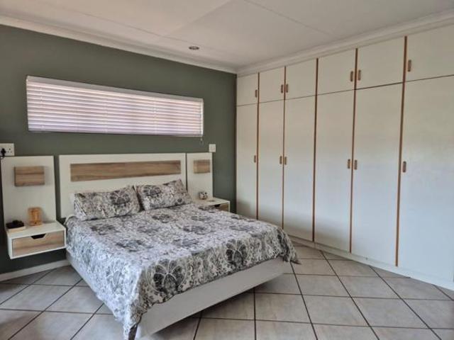 House for sale in Graaff Reinet, Eastern Cape