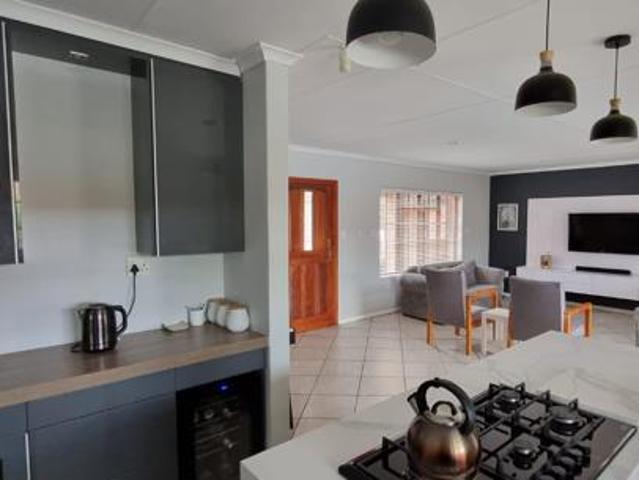 House for sale in Graaff Reinet, Eastern Cape