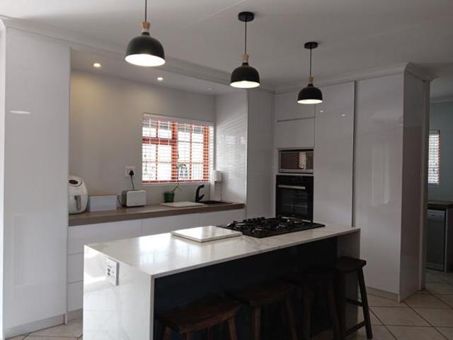 House for sale in Graaff Reinet, Eastern Cape