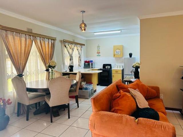 House for sale in UMhlathuze Municipality, Kwazulu-natal