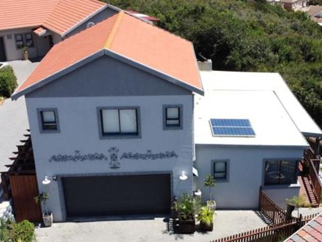 House for sale in Groot Brak Rivier, Western Cape