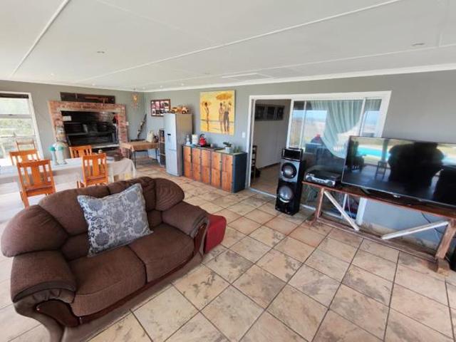 House for sale in Groot Brak Rivier, Western Cape