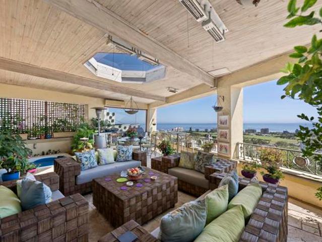 House for sale in Cape Town, Western Cape