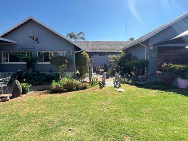 House for sale in West Rand Garden estates, Westonaria Local Municipality