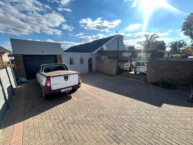 House for sale in Westonaria, Gauteng