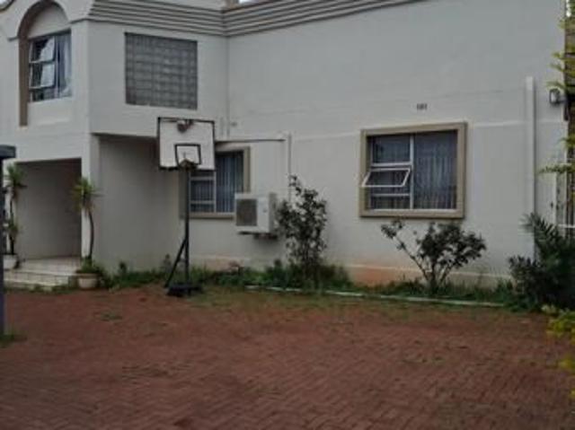 House for rent in Emmarentia, Vosloorus