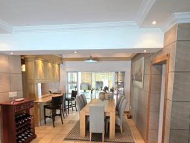 House for sale in Cape Town, Western Cape