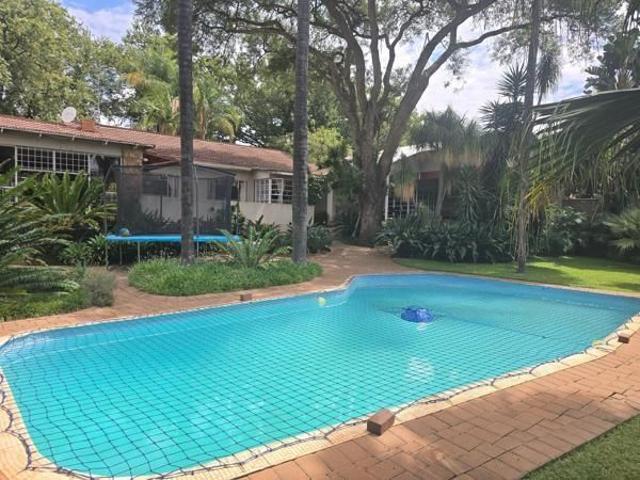 House for rent in Waterkloof, Gauteng