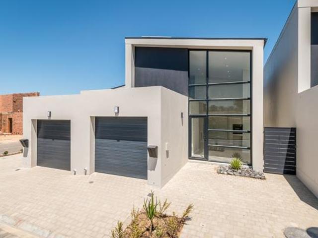 House for sale in Cape Town, Western Cape