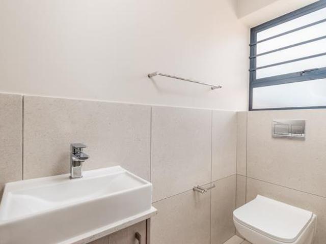 House for sale in Cape Town, Western Cape