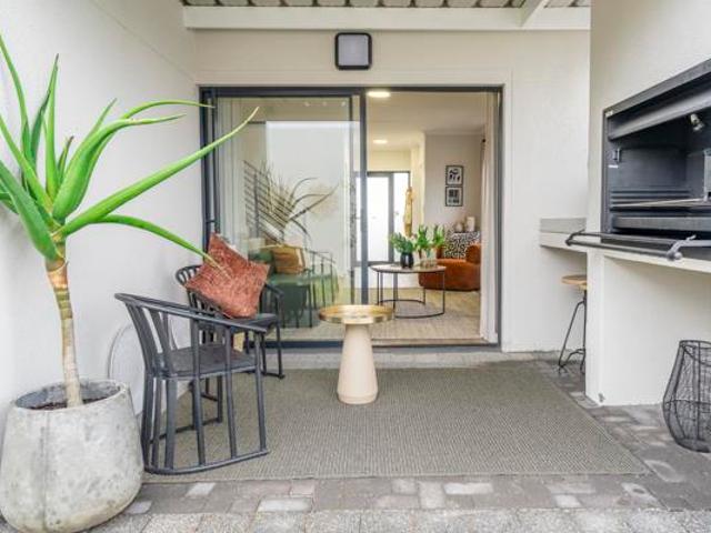 House for sale in Cape Town, Western Cape