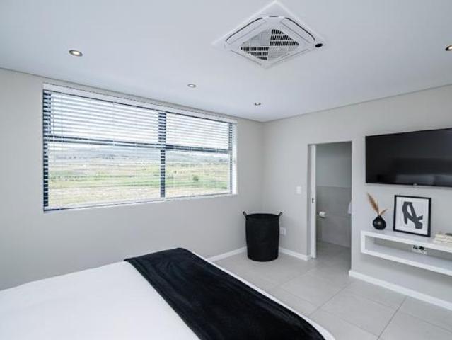 House for sale in Cape Town, Western Cape