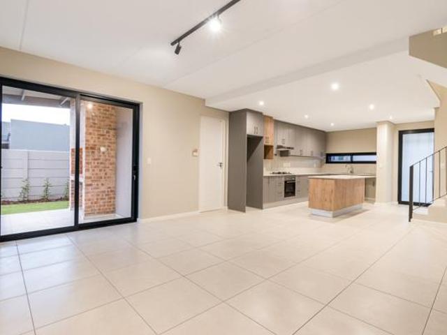 House for sale in Cape Town, Western Cape
