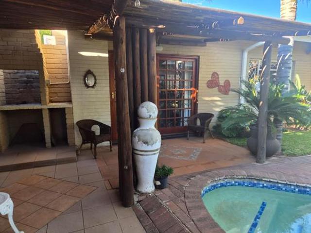 House for sale in Frances Baard, Northern Cape