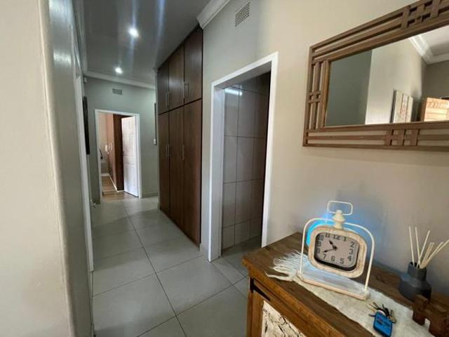 House for sale in Kimberley, Frances Baard District Municipality