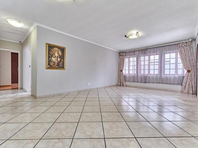 House for sale in Halfway Gardens, Midrand