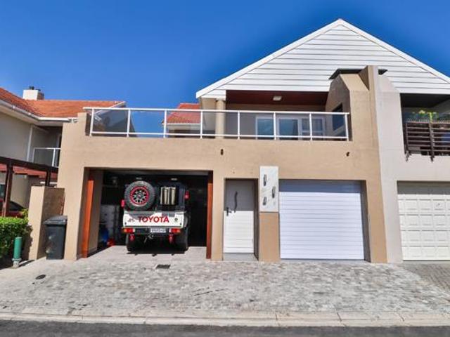 House for sale in Cape Town, Western Cape