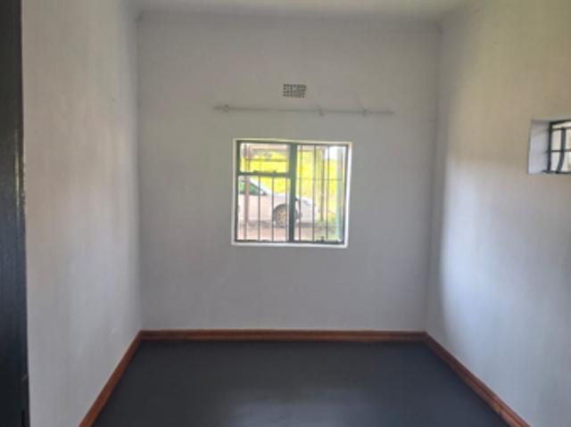 House for rent in North West