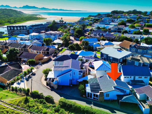 House for sale in Groot Brak Rivier, Western Cape