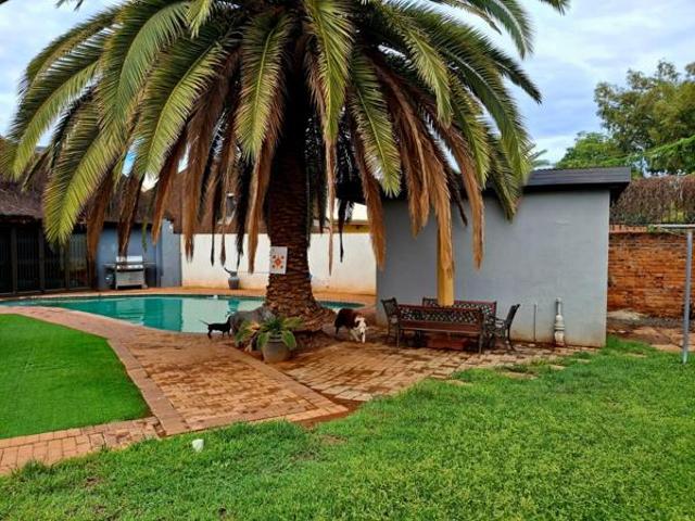 House for sale in Frances Baard, Northern Cape