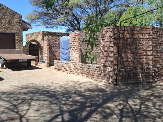 House for sale in Frances Baard, Northern Cape