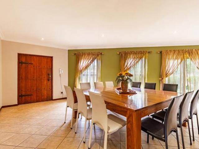 House for rent in Waterkloof, Gauteng