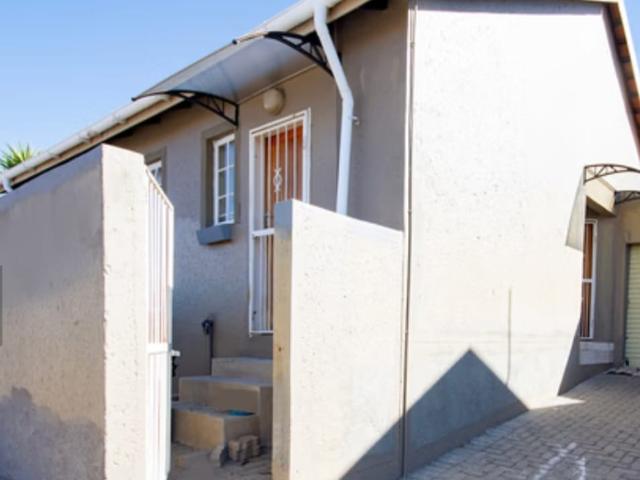 House for sale in Lesedi Local Municipality, Gauteng