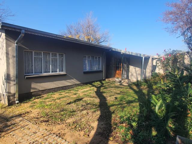 House for sale in Lesedi Local Municipality, Gauteng