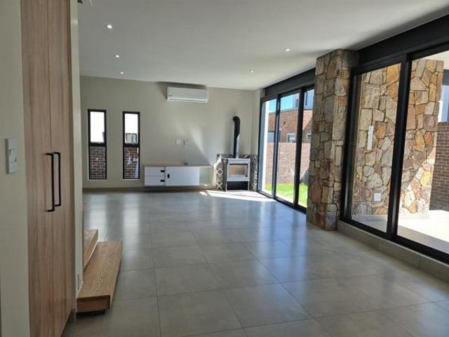 House for sale in Dr Kenneth Kaunda, North West