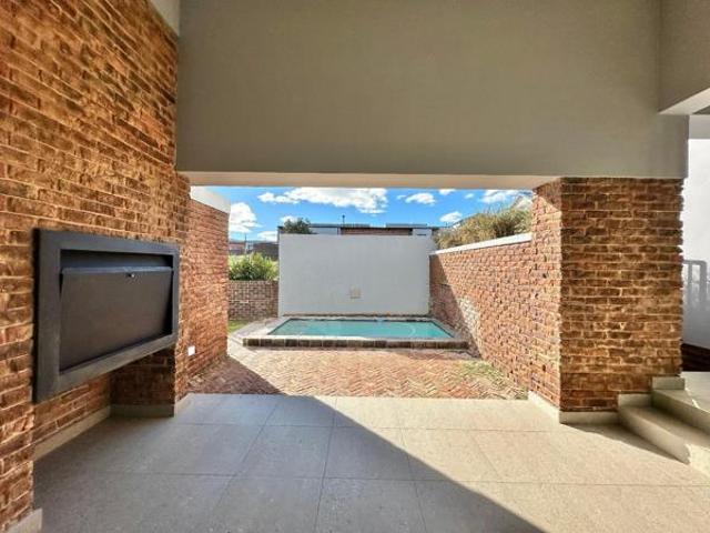 House for sale in Potchefstroom, Tlokwe Local Municipality