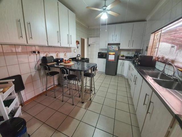 House for sale in Frances Baard, Northern Cape