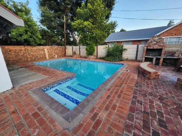 House for sale in Frances Baard, Northern Cape