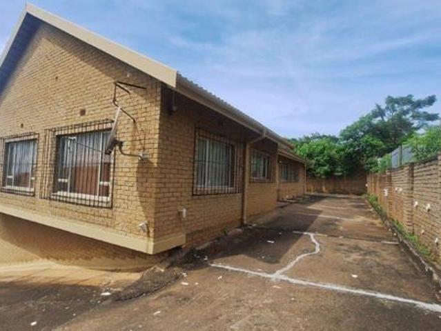 House for sale in Ugu District Municipality, Kwazulu-natal