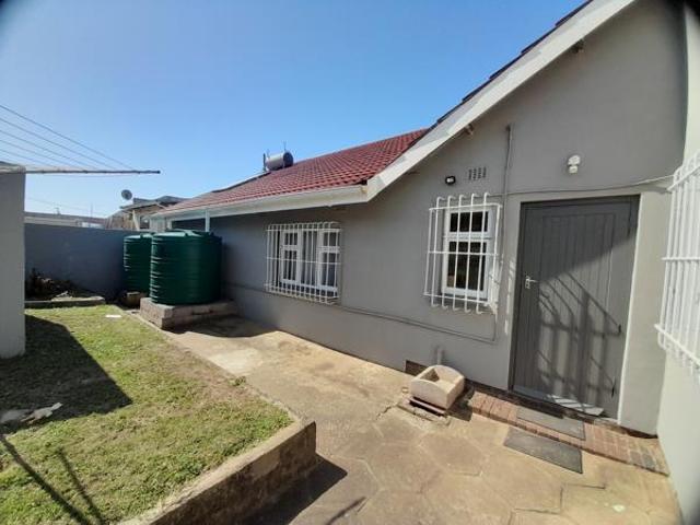 House for sale in Ugu District Municipality, Kwazulu-natal