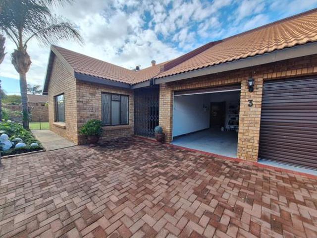 House for sale in Frances Baard, Northern Cape