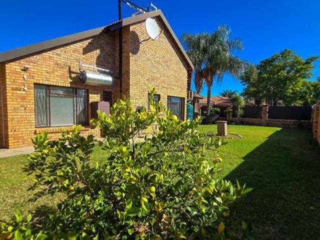 House for sale in Frances Baard, Northern Cape