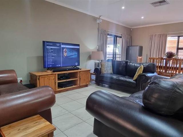 House for sale in Frances Baard, Northern Cape